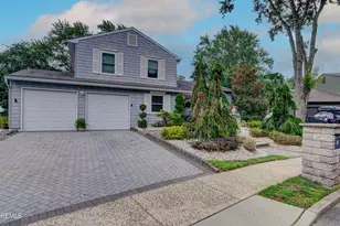 5 Bugle Ct, Howell Township, NJ 07731 - Photo 2