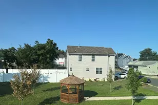 26 Gaston St, Aberdeen Township, NJ 07747 - Photo 22
