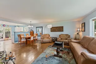 13 Chestnut St, Farmingdale, NJ 07727 - Photo 8