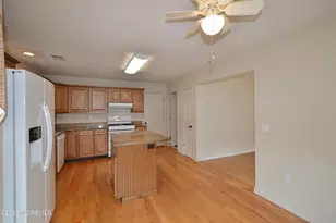 2748 Meadow Lake Dr, Toms River Township, NJ 08755 - Photo 22
