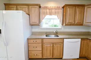 2748 Meadow Lake Dr, Toms River Township, NJ 08755 - Photo 18