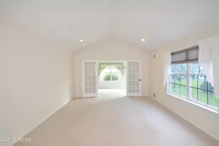 2748 Meadow Lake Dr, Toms River Township, NJ 08755 - Photo 4