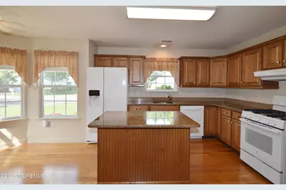 2748 Meadow Lake Drive, Toms River Township, NJ 08755 - Photo 14
