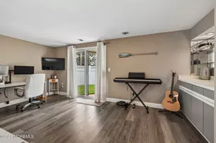 3 Newport Ct, Long Branch, NJ 07740 - Photo 12