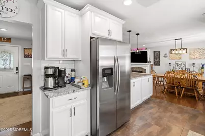 25 Laurelton Avenue, Jackson, NJ 08527 - Photo 12