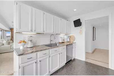 525 Ocean Boulevard #501, Long Branch, NJ 07740 - Photo 4