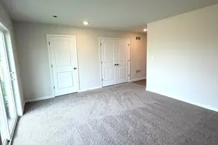 128 Essex Dr, Sicklerville, NJ 08081 - Photo 4