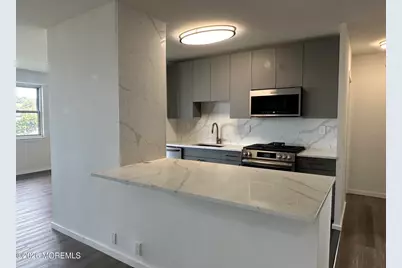 10 Ocean Boulevard #8H, Atlantic Highlands, NJ 07716 - Photo 1