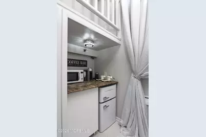 130 Maple Avenue #WB4, Red Bank, NJ 07701 - Photo 6