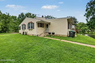 31 Magnolia Ave, New Egypt, NJ 08533 - Photo 8
