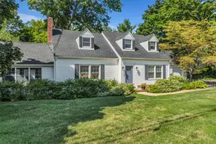 140 Tindall Rd, Middletown, NJ 07748 - Photo 2