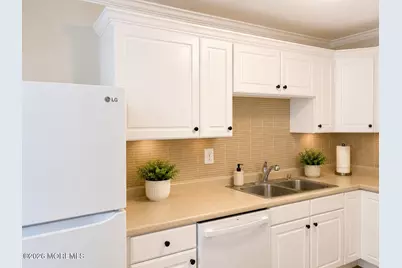 132 South Street #132C, Red Bank, NJ 07701 - Photo 6