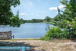 1844 Mt Everest Ln, Toms River Township, NJ 08753 - Photo 18