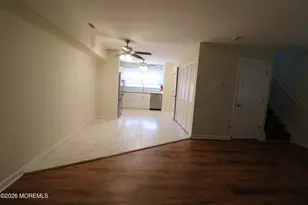 32 Pin Oak Ln, Little Egg Harbor, NJ 08087 - Photo 4
