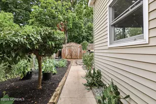 19 Manchester Ave, Keyport, NJ 07735 - Photo 22