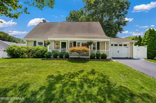 80 Ivy Hill Dr, Matawan, NJ 07747 - Photo 2