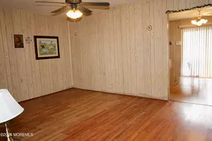 12A Cactus Dr, Lakewood, NJ 08701 - Photo 6