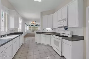 12 Quicksilver Ct, Lakewood, NJ 08701 - Photo 10