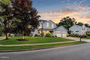 13 Providence Ln, Howell Township, NJ 07731 - Photo 2