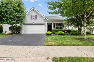 9 Silver Charm Rd, Manalapan Township, NJ 07726 - Photo 2