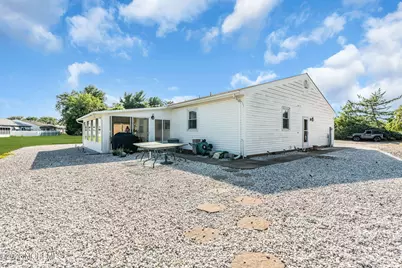 17 Wiltshire Court, Toms River Township, NJ 08757 - Photo 38
