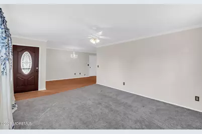 17 Wiltshire Court, Toms River Township, NJ 08757 - Photo 8