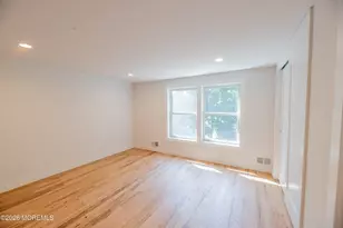 114 Center St, Freehold, NJ 07728 - Photo 32