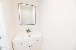 114 Center St, Freehold, NJ 07728 - Photo 8