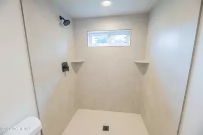 114 Center Street, Freehold, NJ 07728 - Photo 40