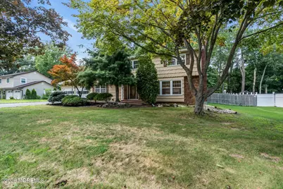 420 W Union Hill Road, Morganville, NJ 07751 - Photo 56