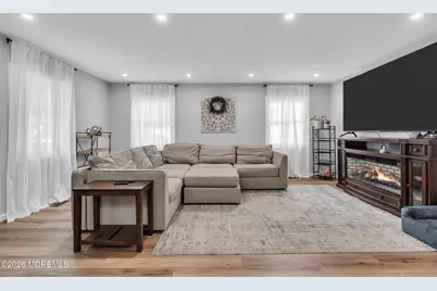 29 Evergreen Drive, Willingboro, NJ 08046 - Photo 16