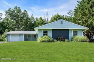 29 Evergreen Dr, Willingboro, NJ 08046 - Photo 2