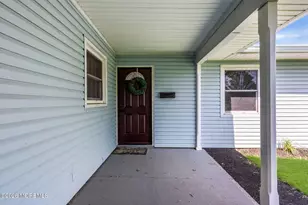 29 Evergreen Dr, Willingboro, NJ 08046 - Photo 12