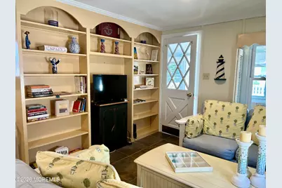 4 Pilgrim Pathway, Point Pleasant Beach, NJ 08742 - Photo 4