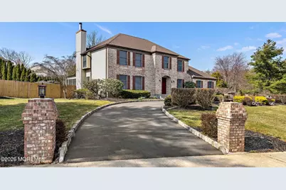 97 Windsor Drive, Eatontown, NJ 07724 - Photo 2