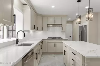 97 Windsor Drive, Eatontown, NJ 07724 - Photo 12