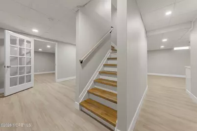 97 Windsor Drive, Eatontown, NJ 07724 - Photo 32