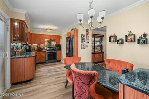27 Highview Dr, Woodbridge Township, NJ 07095 - Photo 10