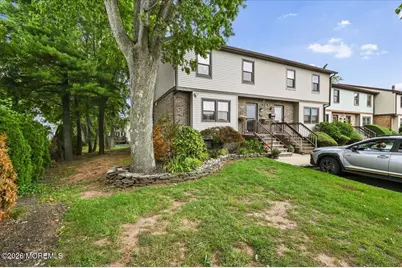 27 Highview Drive #27, Woodbridge Township, NJ 07095 - Photo 2