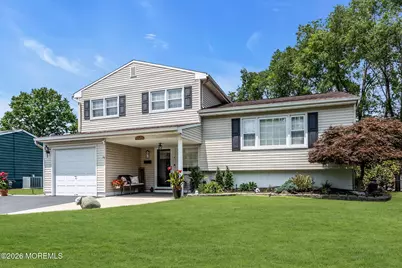 4 Marc Street, Hazlet Township, NJ 07730 - Photo 4