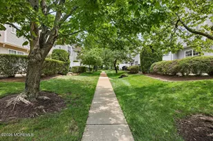 3002 Kapalua Ct, Freehold, NJ 07728 - Photo 6
