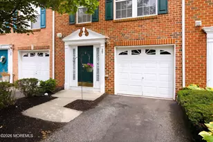28 Abby Road, Farmingdale, NJ 07727 - Photo 2