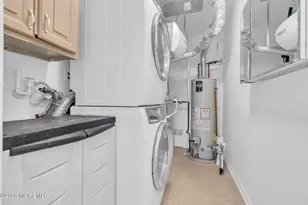 7 Petunia Pl, Freehold, NJ 07728 - Photo 28