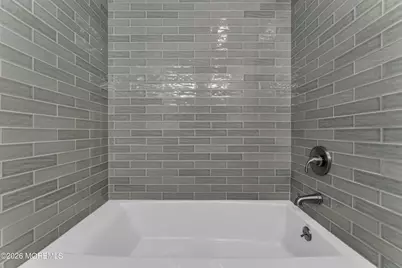 2 Templer Way, Hazlet Township, NJ 07730 - Photo 18