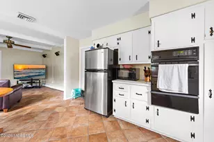 22 Clearview Dr, Tinton Falls, NJ 07724 - Photo 12