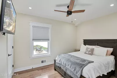 2515 Honeysuckle Lane, Point Pleasant, NJ 08742 - Photo 20