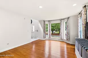 39 Driftwood Dr, Howell Township, NJ 07731 - Photo 6