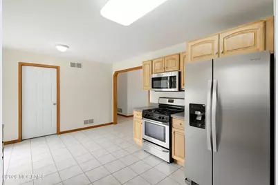 92 Birch Street, Beachwood, NJ 08722 - Photo 10