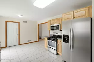 92 Birch St, Beachwood, NJ 08722 - Photo 10