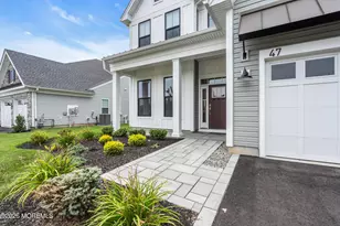 47 Sofia Dr, Manalapan Township, NJ 07726 - Photo 10